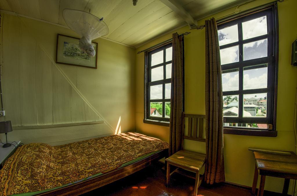 Guesthouse Un Pied-A-Terre Paramaribo Eksteriør bilde