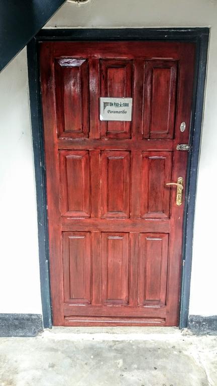 Guesthouse Un Pied-A-Terre Paramaribo Eksteriør bilde